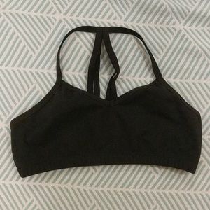 Beyond Yoga Converging Straps Yoga Sports Bra